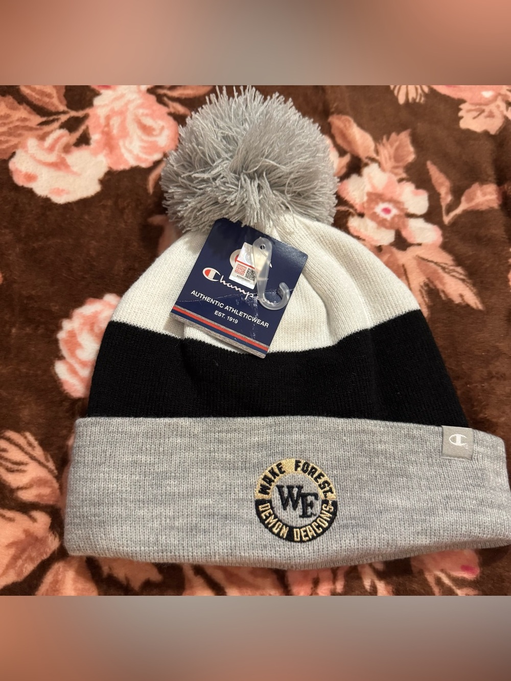 Champion Wake Forest Demon Deacons Cuffed Pom Beanie Hat NWT OSFM